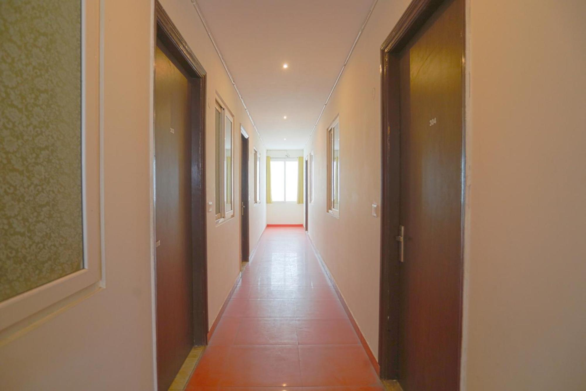 Hotel O Jsb Hotel Faridabad Eksteriør bilde