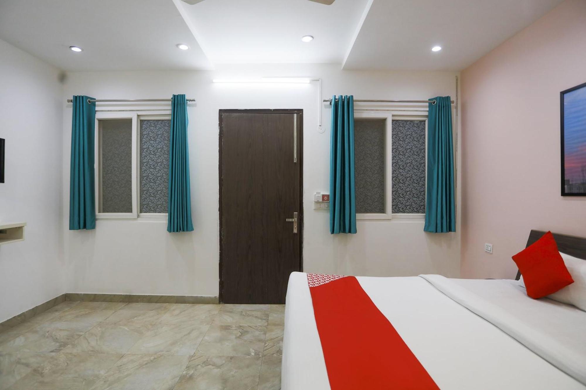 Hotel O Jsb Hotel Faridabad Eksteriør bilde